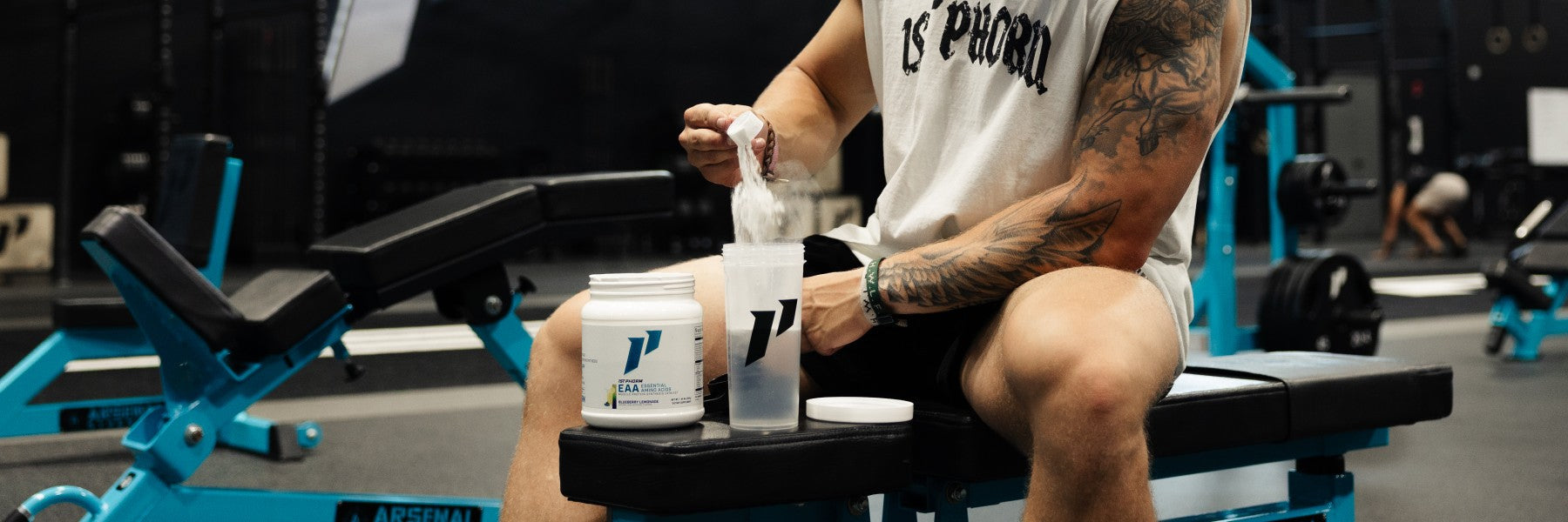 EAA Supplement Benefits: What Essential Amino Acids Do and Why They Beat BCAAs