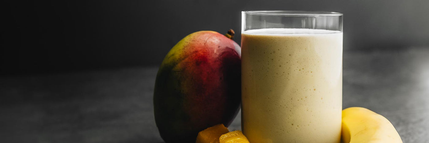 Healthy Mango Colostrum Smoothie