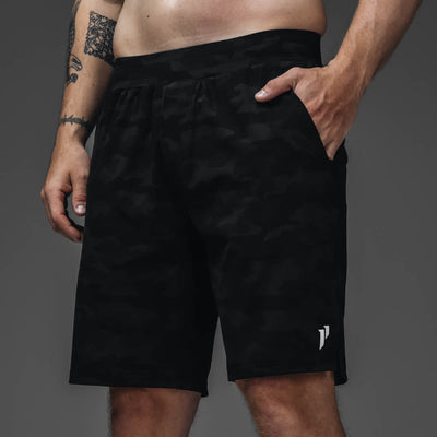 #color_black-camo